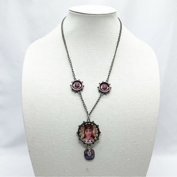 Victorian Girl Believe in Yourself Handcrafted Necklace Sparkly NEW - Picture 1 of 10